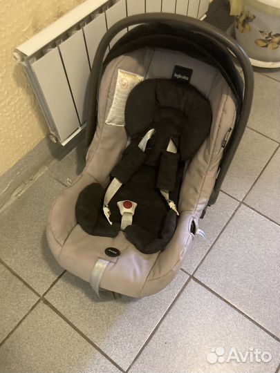 Детское автокресло от 0 inglesina huggy multifix