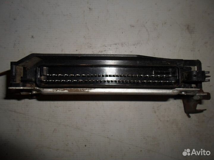 Блок управления двигателем (Nissan Primera)