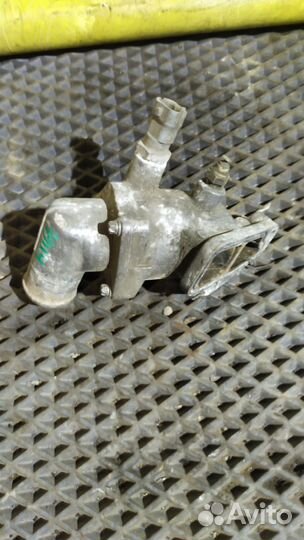 Корпус термостата Opel Tigra