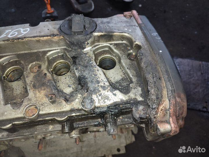 Двигатель Audi A4 B6 ALT 2003