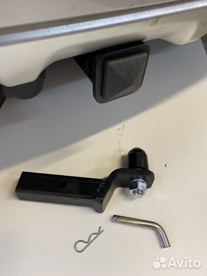 Универсальный фаркоп под квадрат