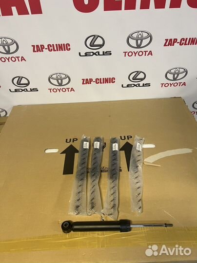 Амортизатор задний Toyota Camry V70