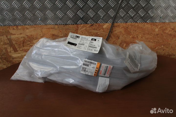 Крыло suzuki drz