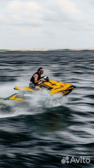 Аренда гидроцикла BRP Spark в Казани