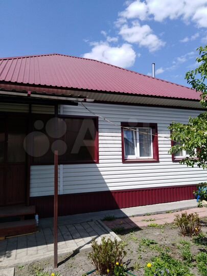 Дом 53 м² на участке 6 сот.