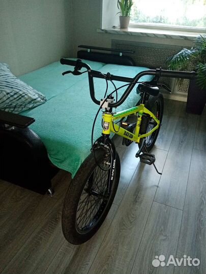 Трюковый велосипед BMX