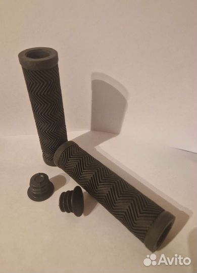 Грипсы для велосипеда