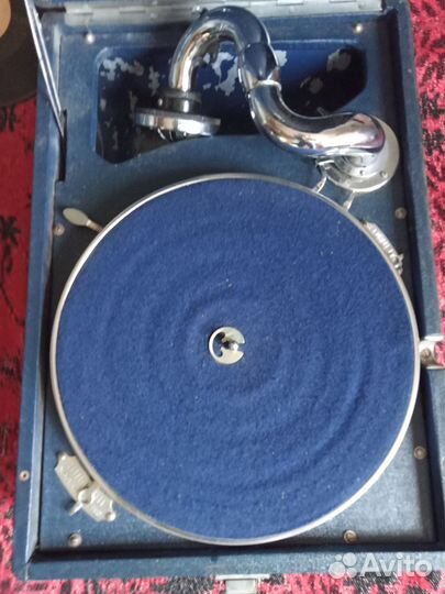 Продам патифон Молотов