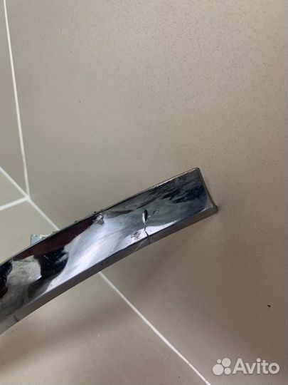 Накладка решетки радиатора Renault Duster 2 (Hjd)