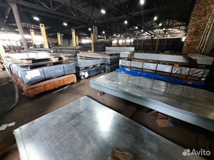 Лист стальной