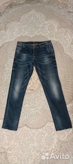 Джинсы
