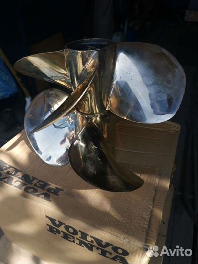 Винты гребные Volvo penta комплект