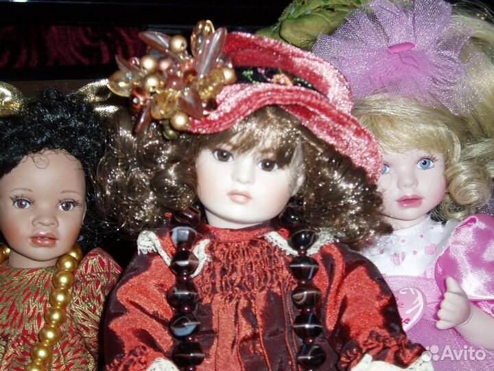 Фарфоровая коллекционная кукла от Marie Osmond