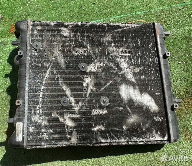 Радиатор (основной) Skoda Fabia 2005