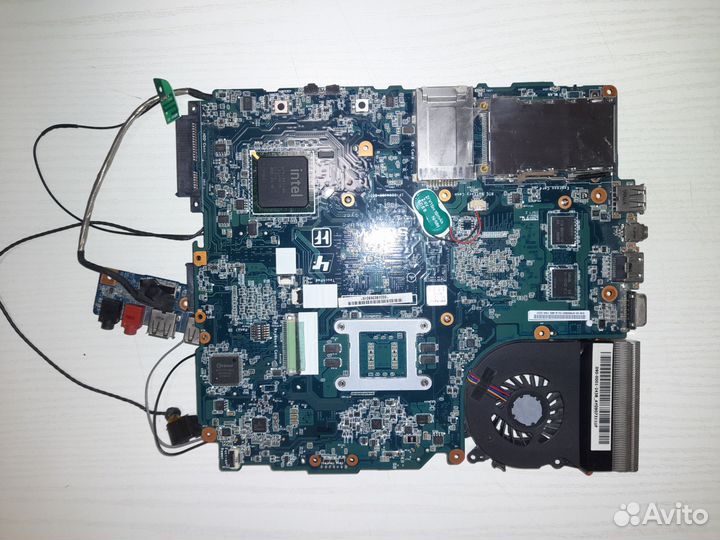 Ноутбук на запчасти sonypcg 7173P 2009г