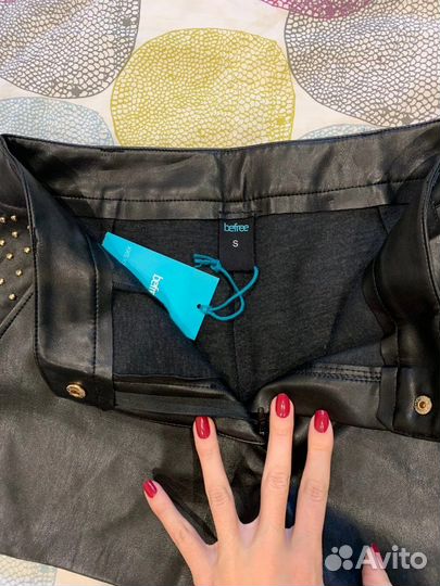 Кожаные шорты