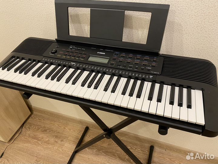 Синтезатор yamaha PSR-E273