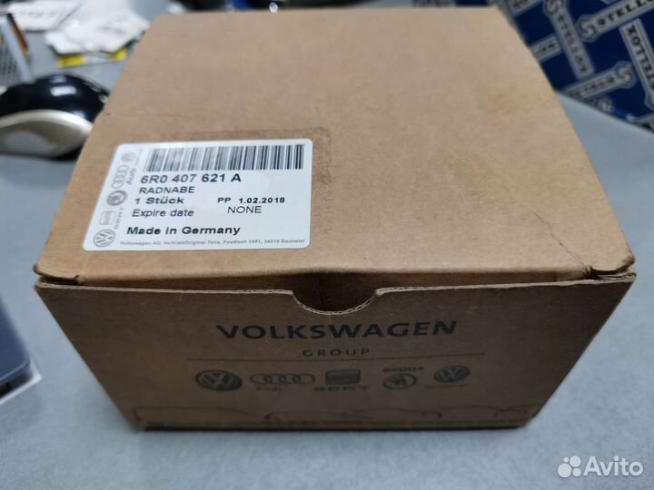 Ступица перед с подшипником Volkswagen Polo VAG