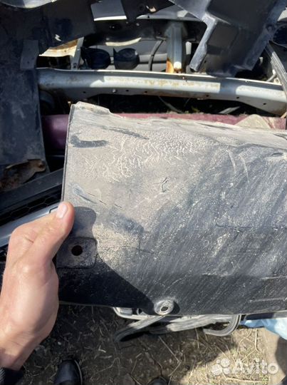 Локер подкрылок сузуки гранд витара 98-05