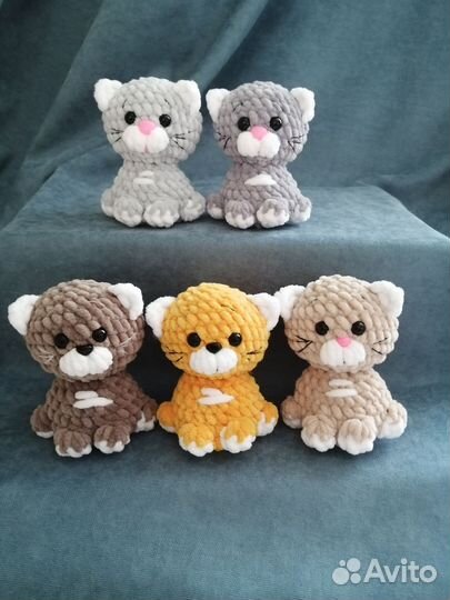 Мини котик плюш вязаная игрушка