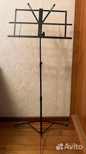 Подставка для нот (пюпитр)