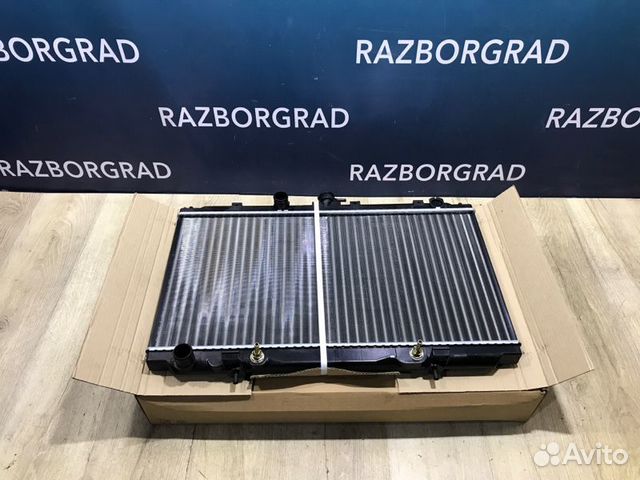 Радиатор охлаждения Nissan Primera P12 АКПП