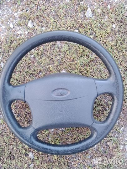 Руль на приору