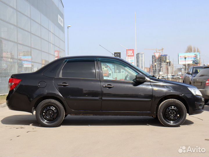 LADA Granta 1.6 МТ, 2015, 61 699 км