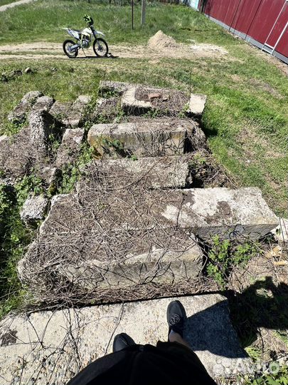 Бетонные блоки