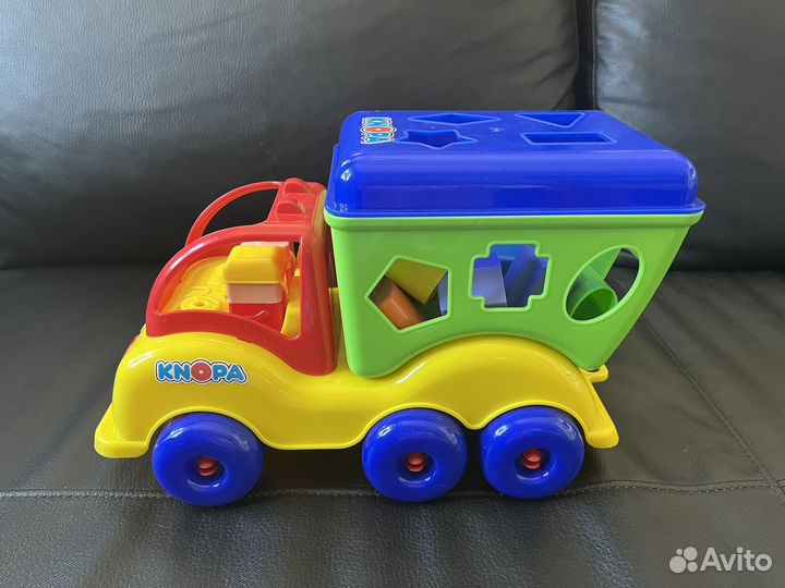 Машинка сортер детская