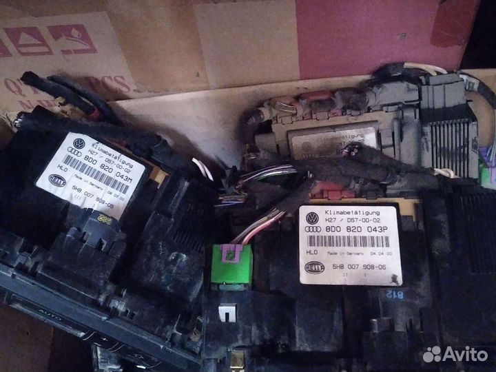 Блок управления климатом Audi A4 1996-2002год
