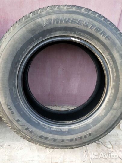 Bridgestone Dueler H/T D687 6.5/70 R16