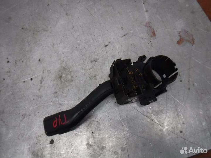 Переключатель поворотов Skoda Octavia A4 BFQ 2007