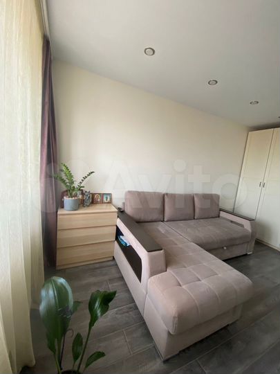 2-к. квартира, 53 м², 9/9 эт.