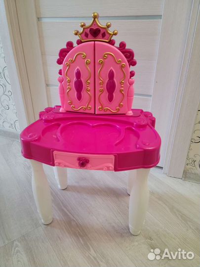 Детское трюмо с зеркалом