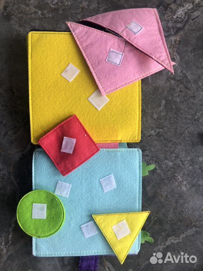 Текстильная книга из фетра для малышей