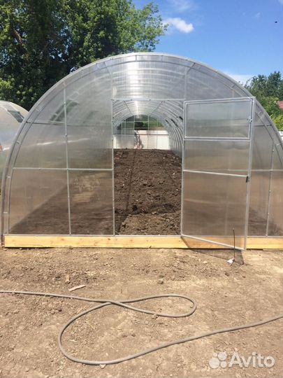 Теплица из поликарбоната