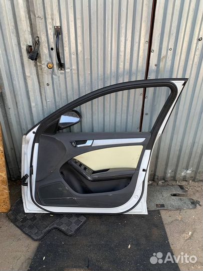 Дверь правая передняя Audi A4 B8 Ауди А4 В8 седан