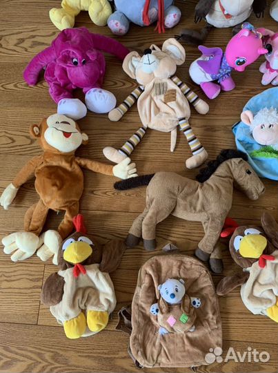 Мягкие игрушки и рюкзачки мягкие