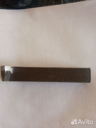 Резцы токарные