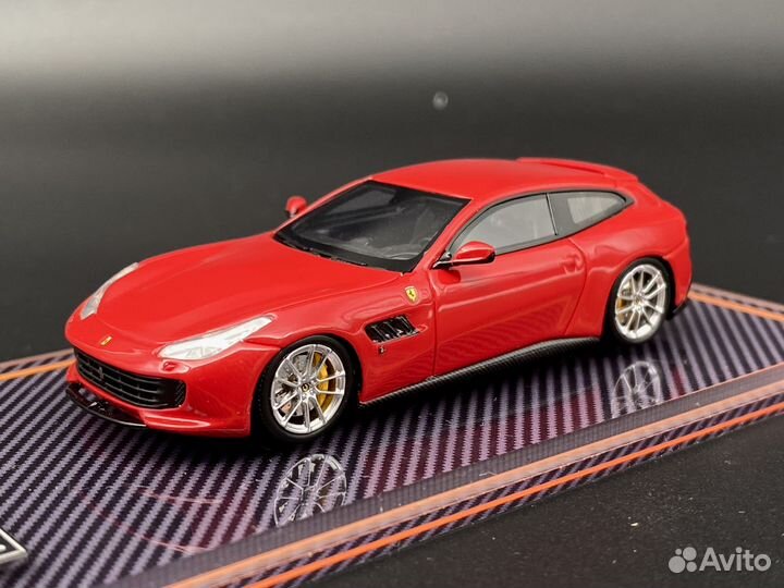 U2 Ferrari GTC4 Lusso 1/64