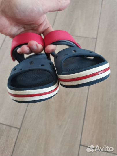 Сандалии crocs C13