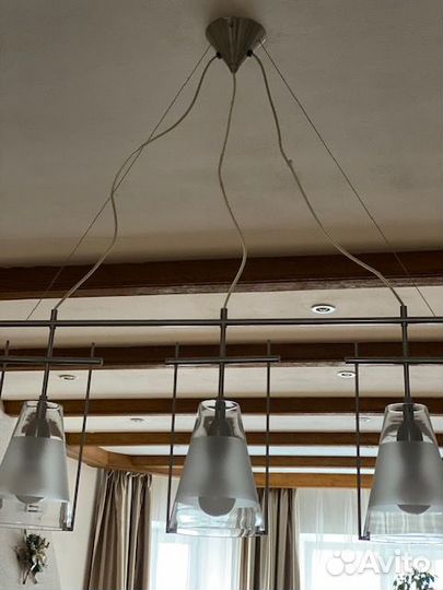 Продам итальянскую люстру