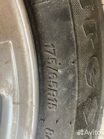 Диск литой с покрышкой R15 Mini Hatch F55 F56 F57