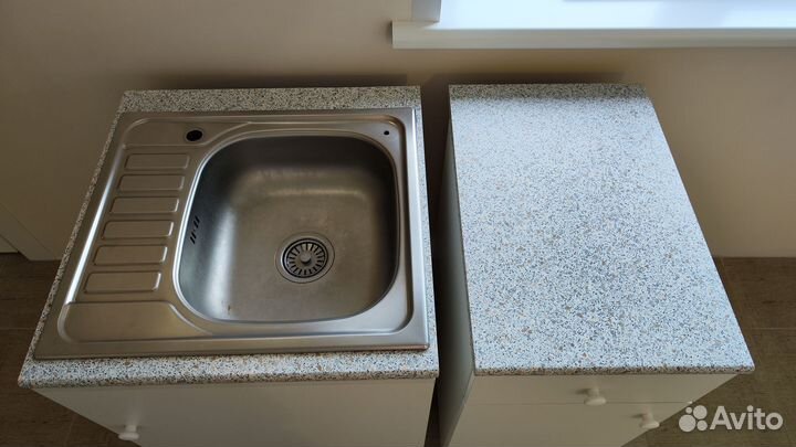 Модульные шкафы от кухни 