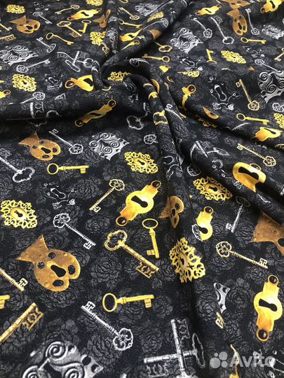 Отрез ткани натуралтньный шелк Италия