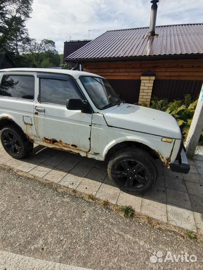 В разборе нива 21214