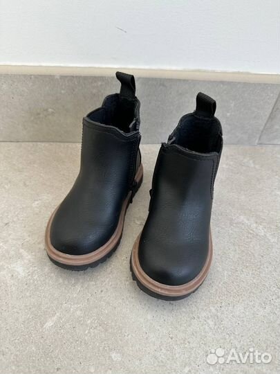 Ботинки демисезонные детские hm