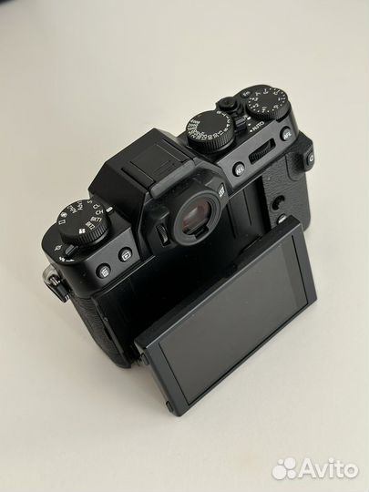 Камера Fujifilm X-T30 II Body черный