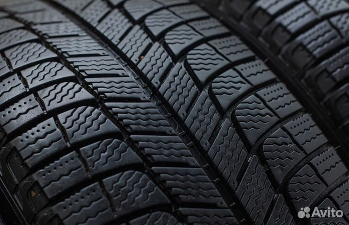 Michelin X-Ice XI3 225/55 R18 98H